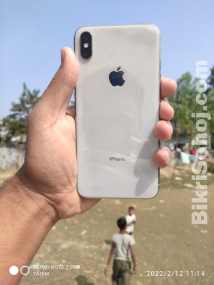 iPhone XS Max 64 gb